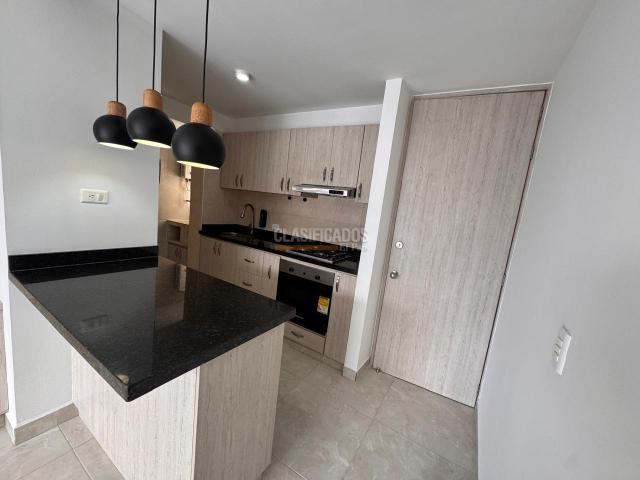 Apartamentos, Venta en Brisas de los Álamos