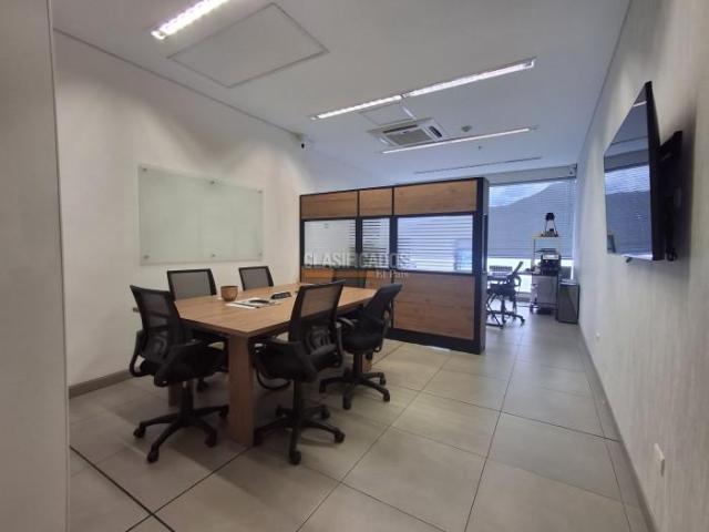 Oficinas y Consultorios, Alquiler en Chipichape