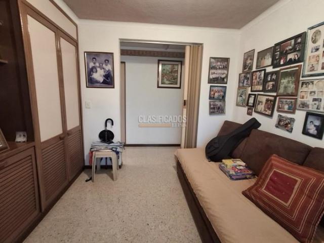 Apartamentos, Venta en El Refugio