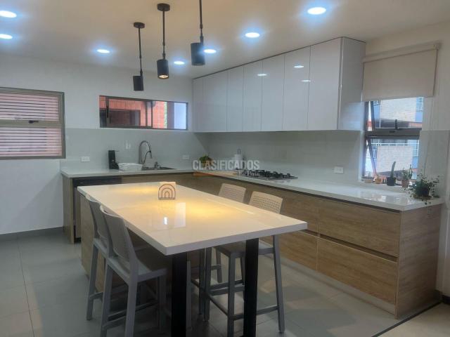 Apartamentos, Venta en Ciudad Jardín