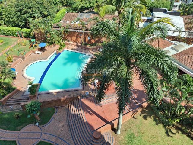 Apartamentos, Venta en Las Quintas de Don Simón