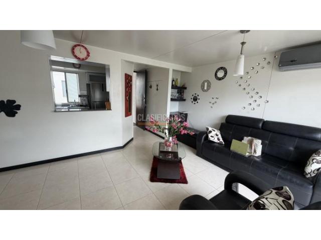 Apartamentos, Venta en Valle del Lili