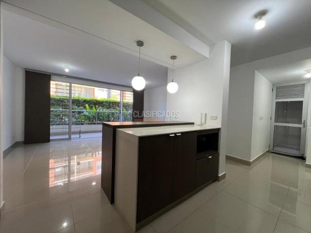 Apartamentos, Alquiler en Valle del Lili