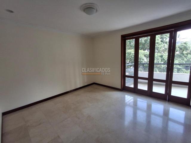 Apartamentos, Venta en Santa Teresita