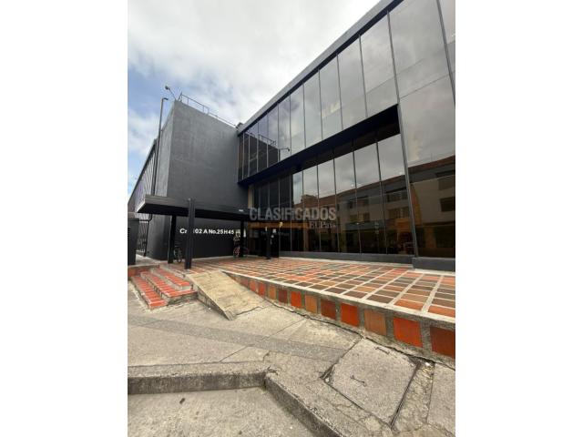 Oficinas y Consultorios, Alquiler en Bogotá