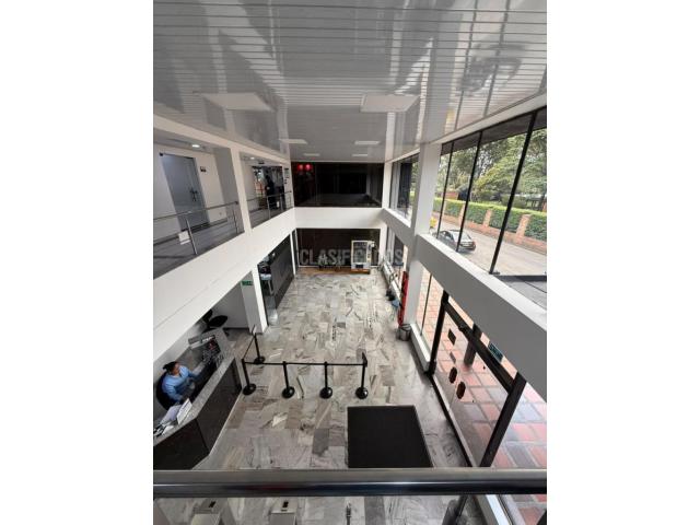 Oficinas y Consultorios, Alquiler en Bogotá