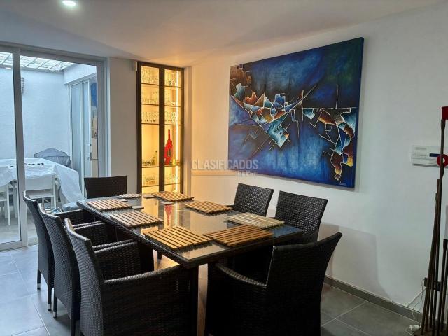 Casas, Venta en Ciudad Jardín