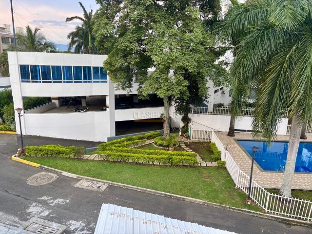 Casas, Venta en Ciudad Jardín