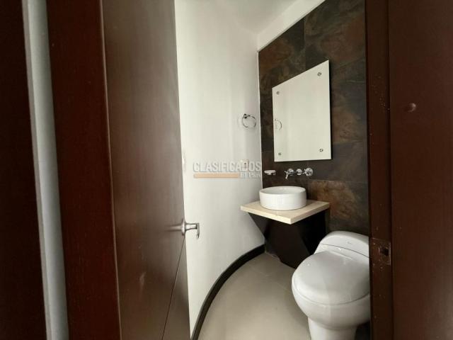 Casas, Alquiler en Pereira