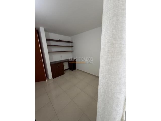 Apartamentos, Venta en Nápoles