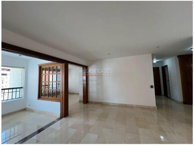 Apartamentos, Venta en Santa Rosa del Oeste