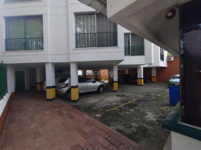 Apartamentos, Alquiler en Las Quintas de Don Simón