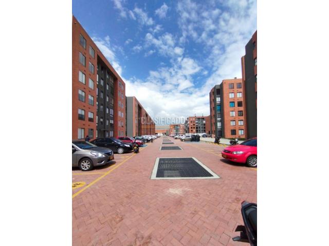 Apartamentos, Alquiler en Chía