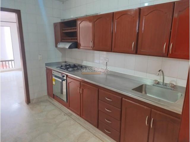 Casas, Venta en La Flora