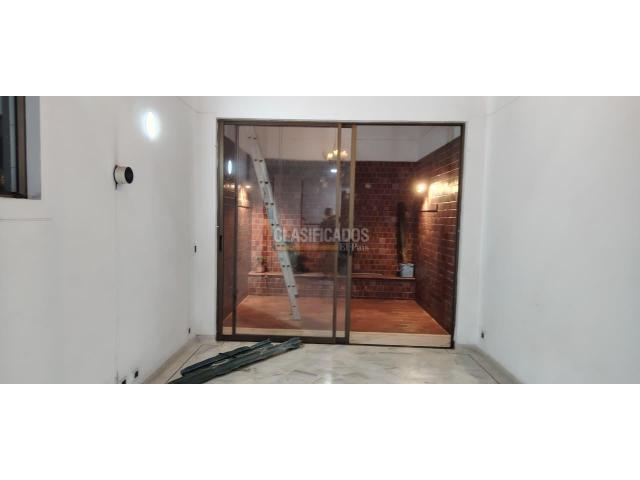 Casas, Venta en La Flora