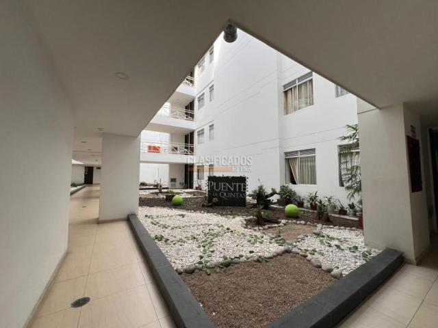 Apartamentos, Alquiler en Las Quintas de Don Simón