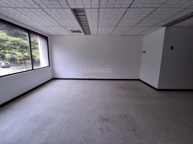 Oficinas y Consultorios, Venta en La Flora