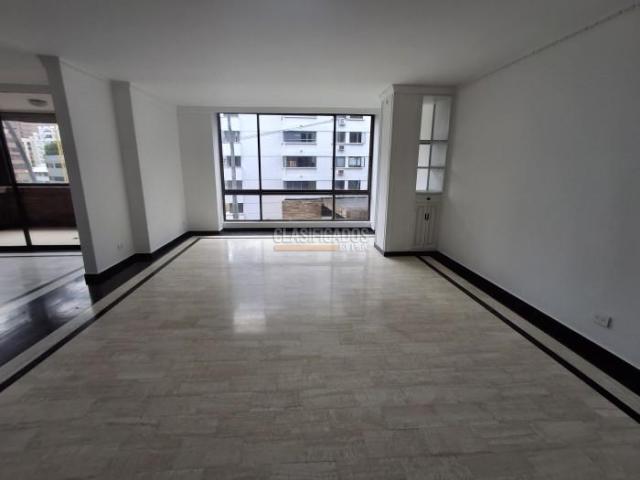 Apartamentos, Venta en Santa Teresita