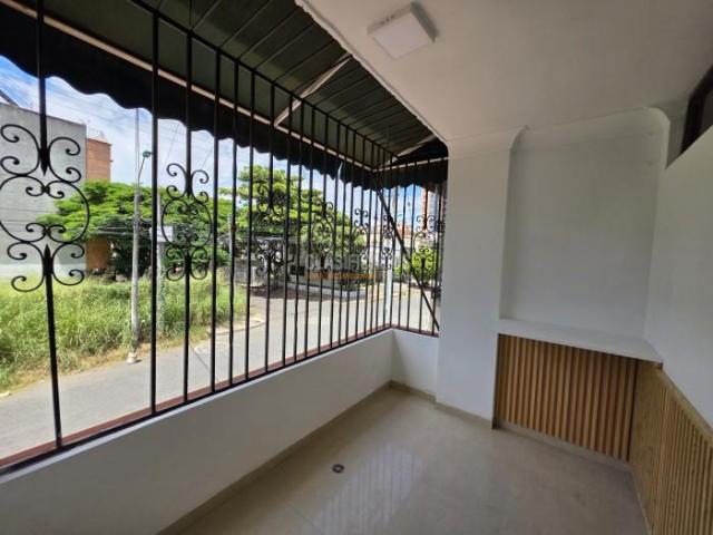 Apartamentos, Alquiler en Ciudad Jardín