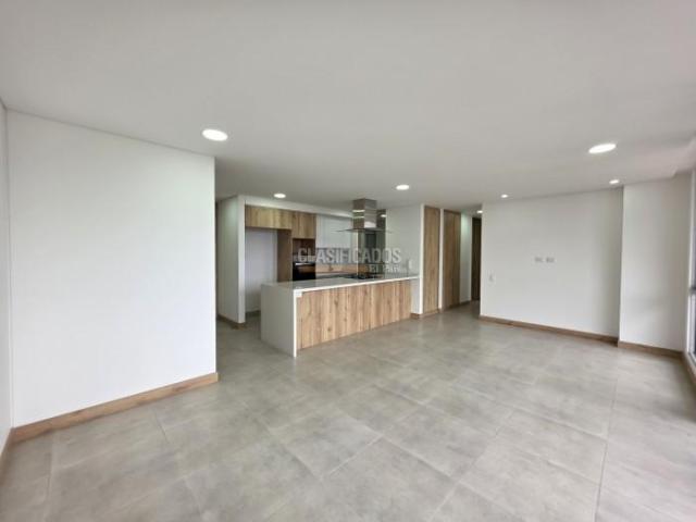 Apartamentos, Venta en Valle del Lili