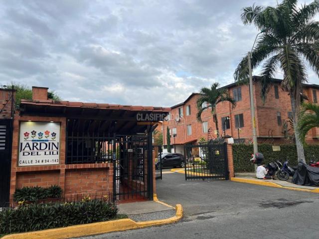 Casas, Alquiler en Valle del Lili