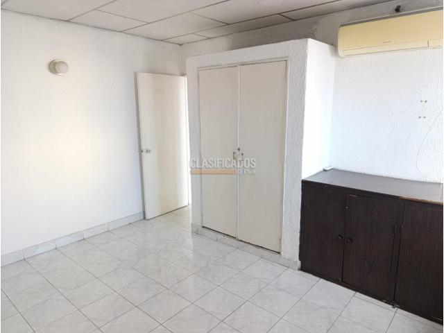 Casas, Venta en La Flora