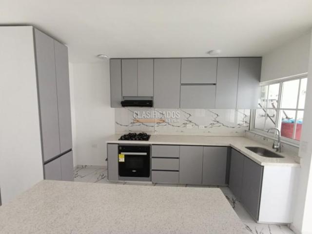 Casas, Venta en La Flora