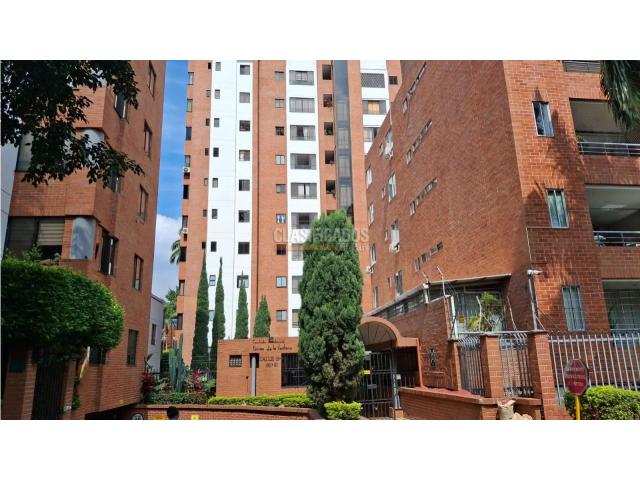Apartamentos, Alquiler en La Hacienda