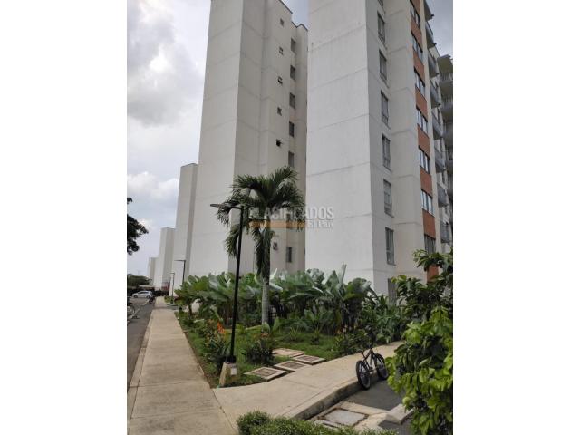 Apartamentos, Venta en Jamundí