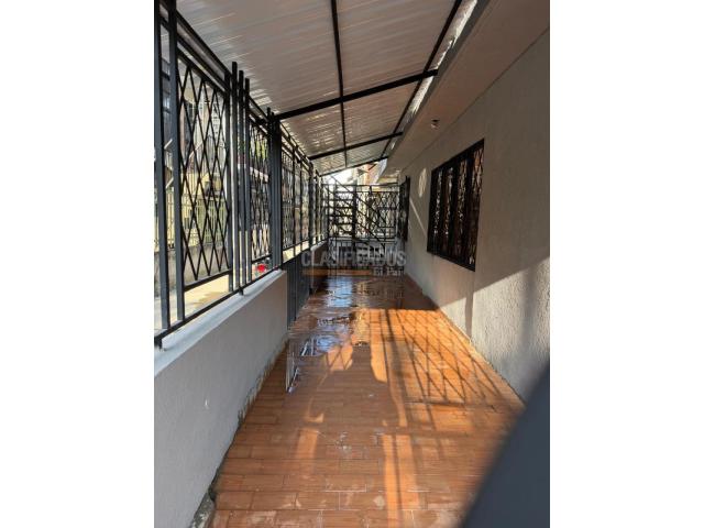 Casas, Venta en Calimío