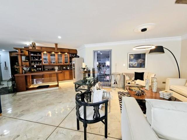 Apartamentos, Venta en Versalles
