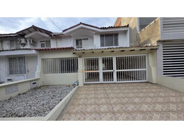 Casas, Venta en Cuarto de Legua