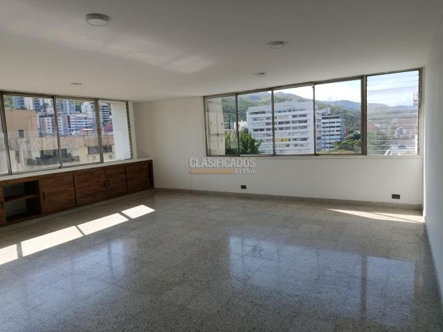 Apartamentos, Venta en Santa Mónica Residencial