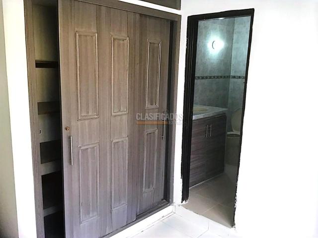 Casas, Venta en Santa Elena