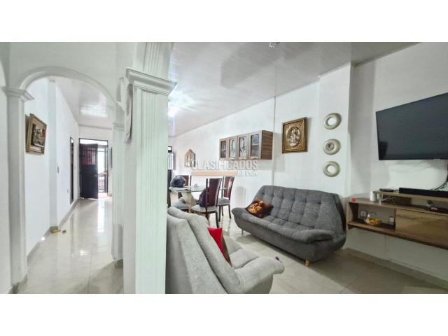 Casas, Venta en Salomia