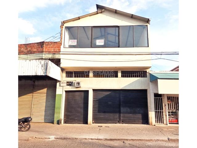 Locales y Bodegas, Venta en La Floresta