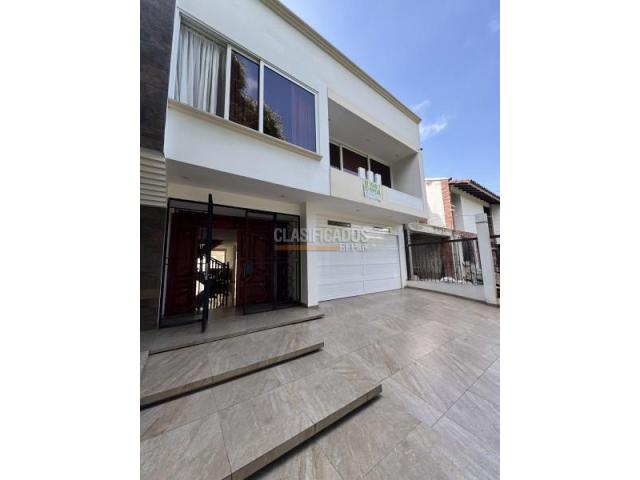 Casas, Venta en La Flora