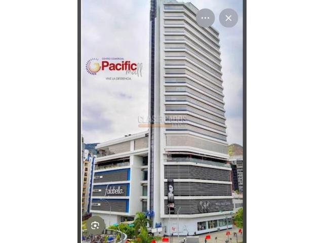 Oficinas y Consultorios, Alquiler en Santa Mónica Norte