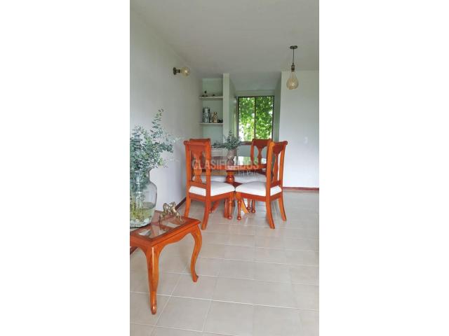 Apartamentos, Venta en Las Quintas de Don Simón