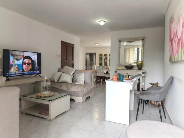 Apartamentos, Venta en Prados del Norte