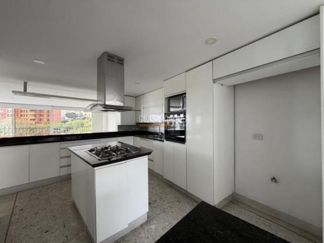 Apartamentos, Venta en Arboleda
