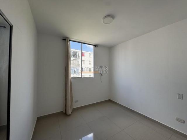 Apartamentos, Venta en Yumbo