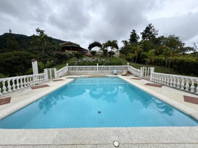 Fincas y Casas Campestres, Venta en Dagua