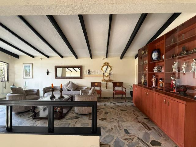 Casas, Venta en Gran Limonar