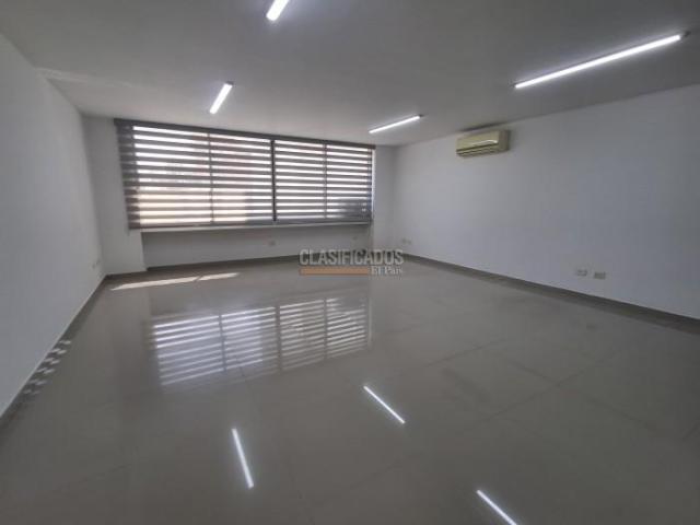 Oficinas y Consultorios, Alquiler en San Vicente