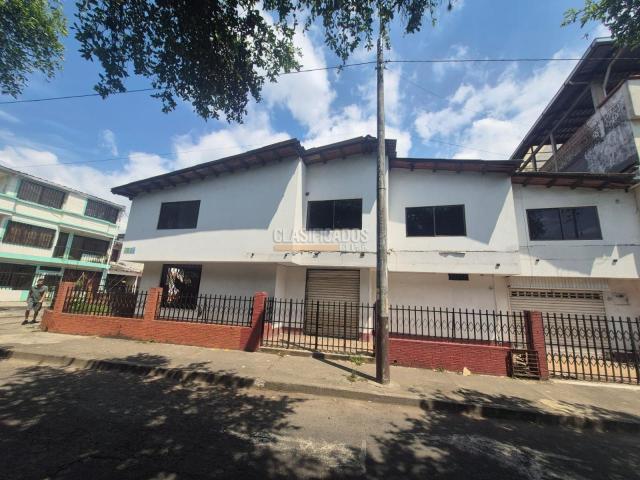 Casas, Venta en Nápoles