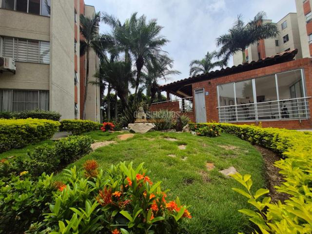 Apartamentos, Venta en Las Quintas de Don Simón