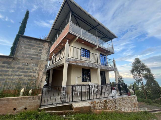 Fincas y Casas Campestres, Venta en Yumbo