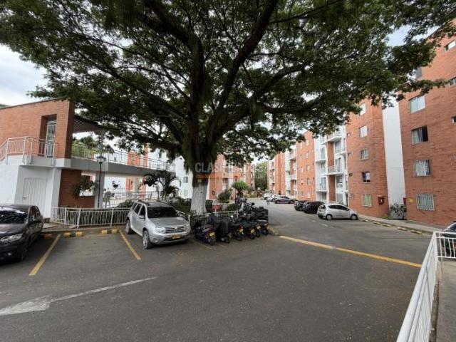 Apartamentos, Venta en El Refugio