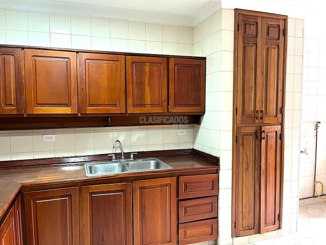 Apartamentos, Venta en Santa Teresita